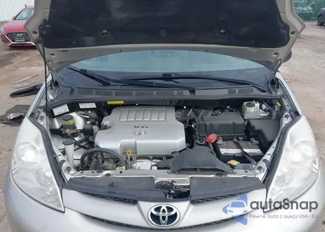 2008 Toyota Sienna Ce z USA, uszkodzony, nr VIN 5TDZK23C48S129743